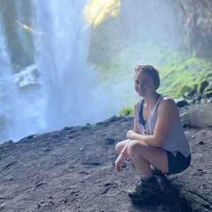 Meet your Posher, Anne